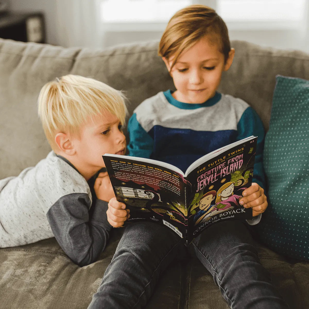 The Tuttle Twins and the Creature from Jekyll Island